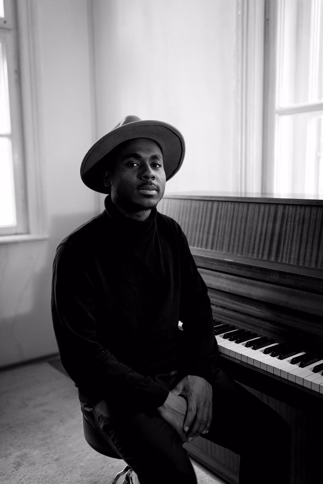 Dele Ajayi, piano
